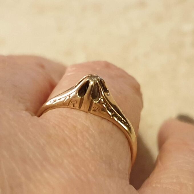 Diamond Solitaire Ring in 10K Gold,  a UK N or a US 7.
