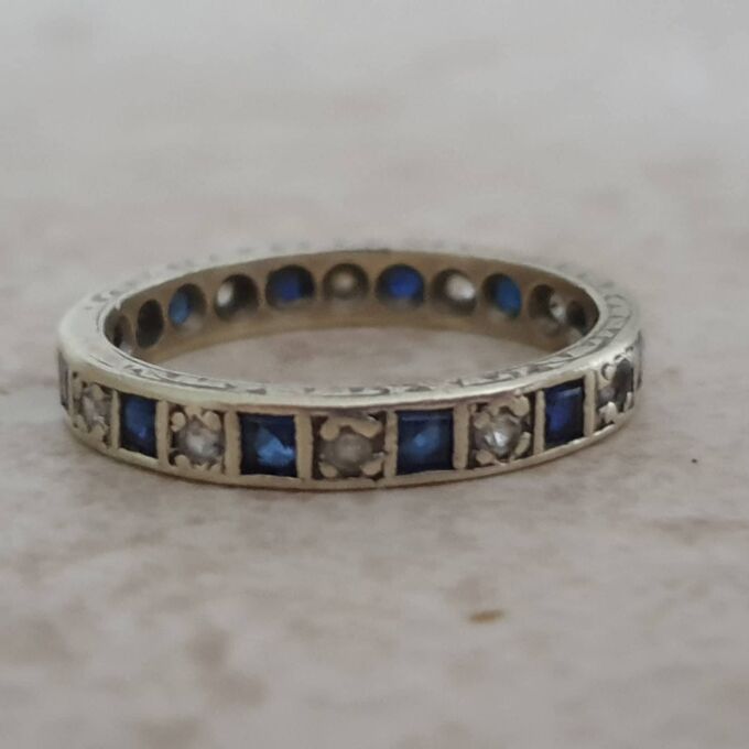Sapphire and Spinel Full Eternity Ring in 9ct Gold, a UK M or a US 6 1/2