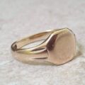 Simple Octagonal Signet Ring in 9ct Gold.