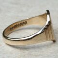 Part Engraved Signet Ring in 9ct Gold, a UK R 1/2 or a US 9