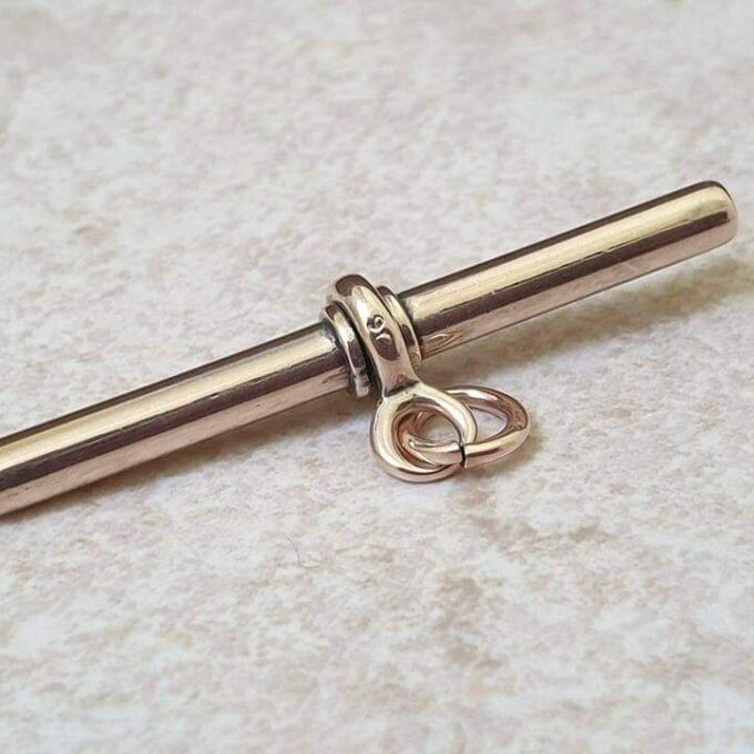 Simple Plain Albert or T Bar Fob Pendant in 9ct Gold