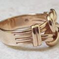 Double Lovers Knot Ring in 9ct Gold, a UK Q 1/2 or a US 8 1/2