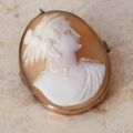 Exquisite Cameo Brooch or Pendant in 9ct Gold
