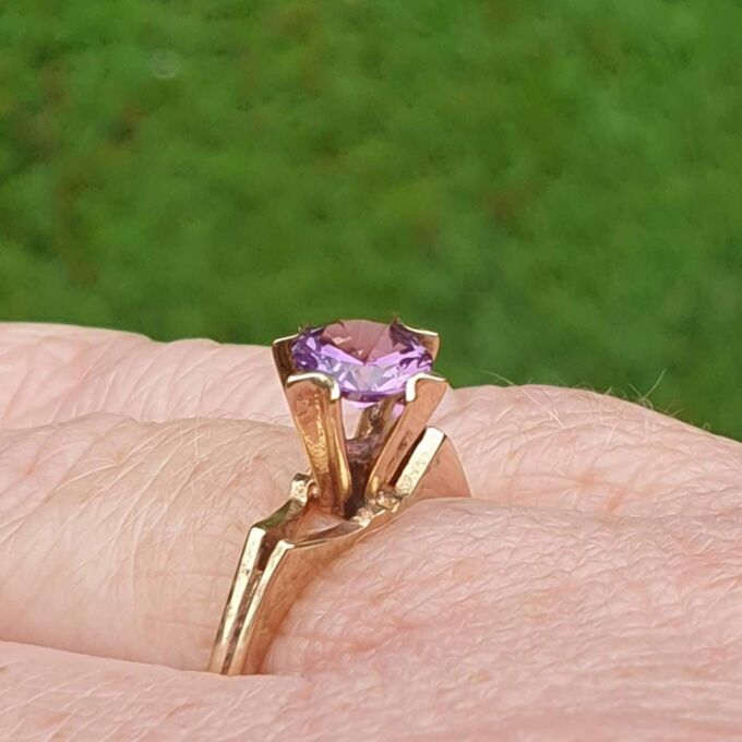 Synthetic Purple Sapphire Ring in 9ct gold.