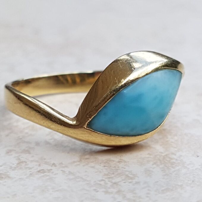Unusual Modernist Larimar Ring in 9ct Gold, a UK O 1/2 or a US 7 3/4.