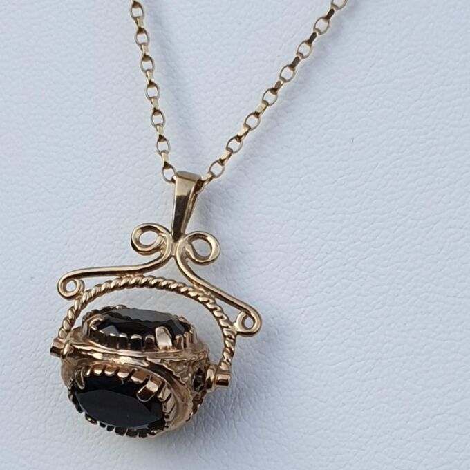 Three Stone Smoky Quartz Spinner Fob Pendant in 9ct Gold