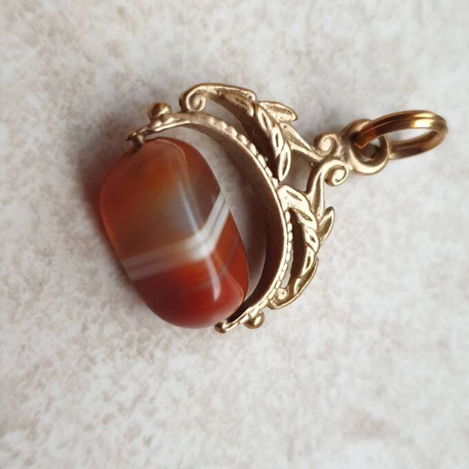RESERVED – Banded Agate Spinner Fob in 9ct Gold
