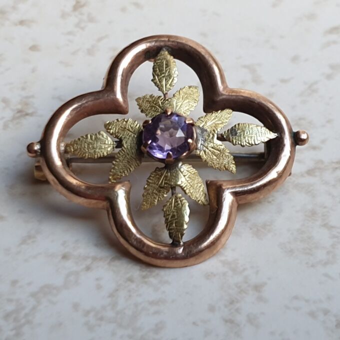 Small Antique Amethyst Brooch in 9ct Gold