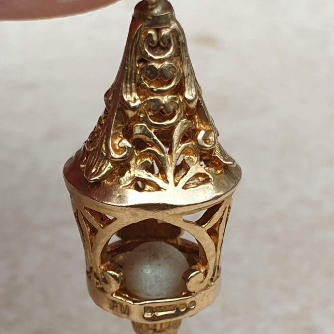 Ornate Lantern Fob Pendant in 9ct Gold