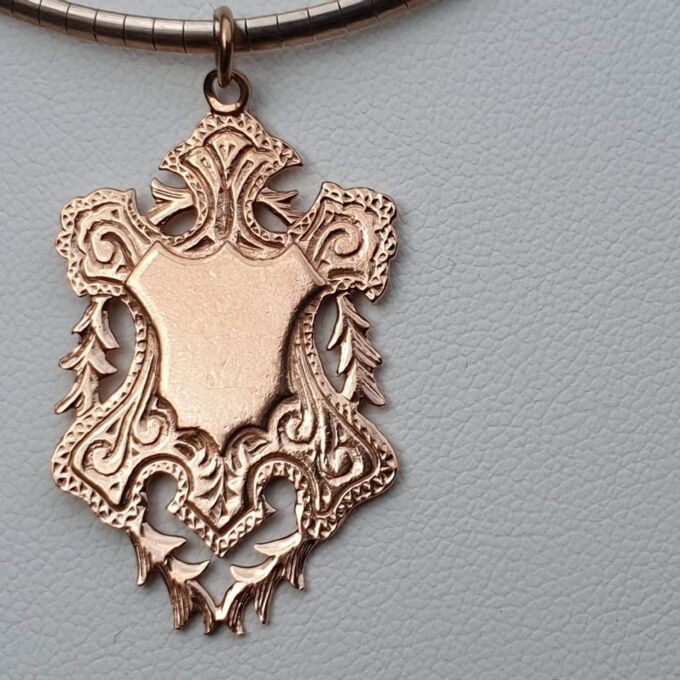 Vintage Ornate Medallion Pendant in 9ct Rose Gold