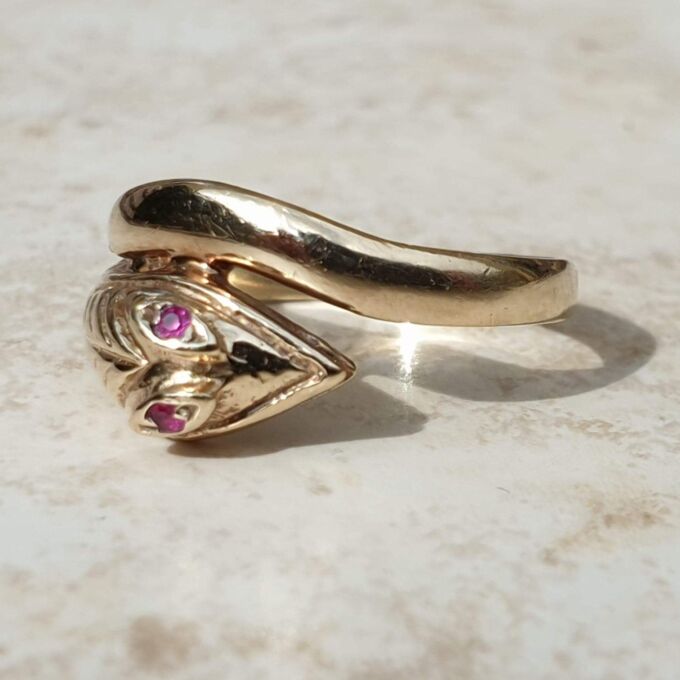 Snake Ring in 9ct Gold,  a UK L or a US 6.