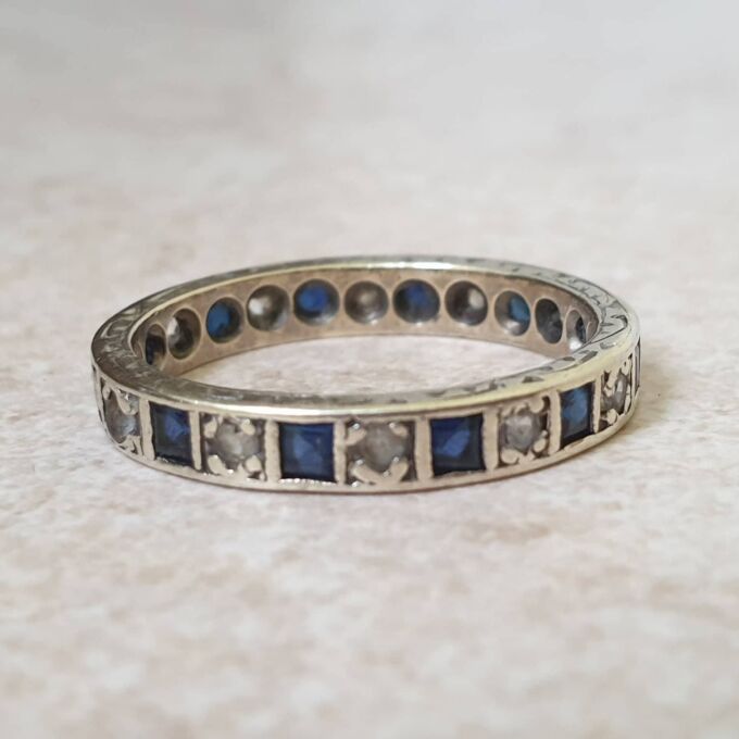 Sapphire and Spinel Full Eternity Ring in 9ct Gold, a UK M or a US 6 1/2