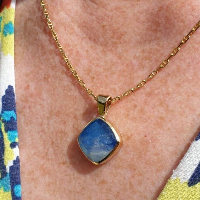 Blue Moonstone Cushion Pendant in 9ct Gold