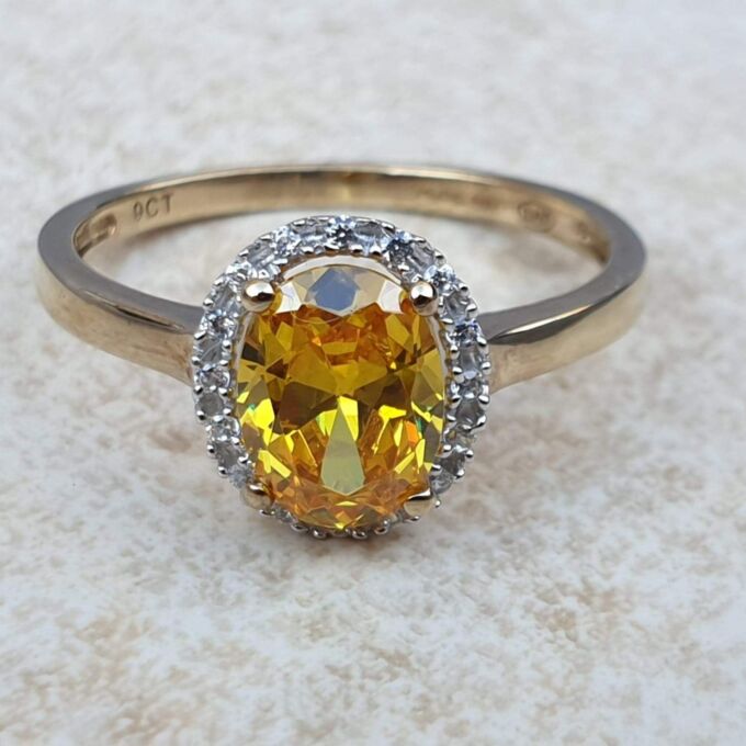 Vibrant Sunshine Yellow Paste Ring in 9ct Gold,  a UK O or a US 7 1/2.