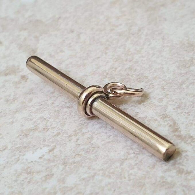 Simple Plain Albert or T Bar Fob Pendant in 9ct Gold