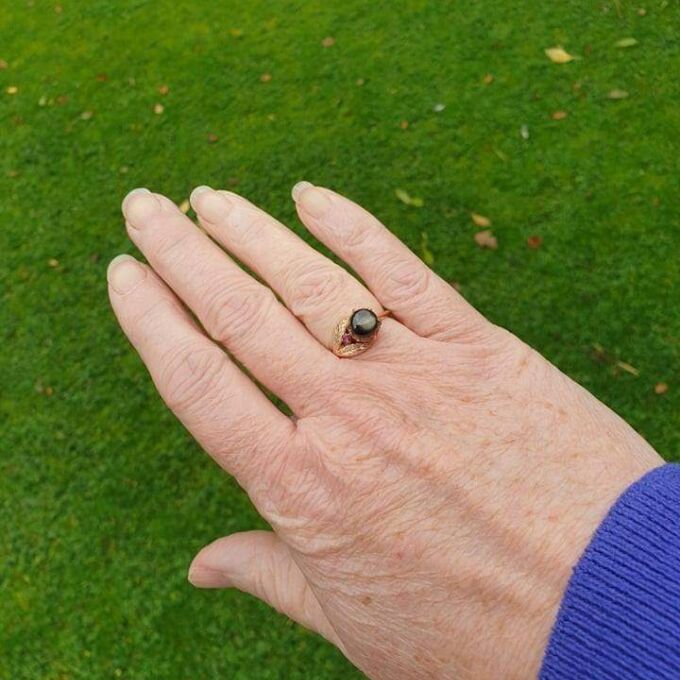Black Synthetic Sapphire Ring with Ruby in 9ct Gold.