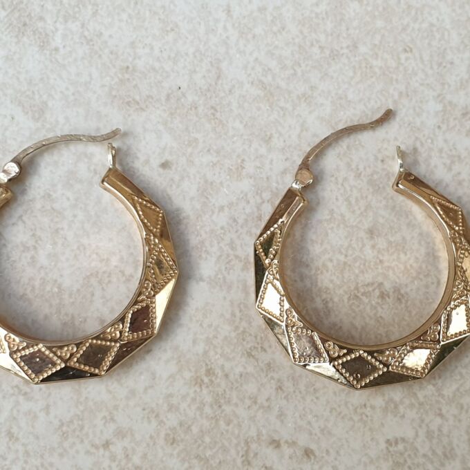 Patterned Hoop Earrings in 9ct Gold