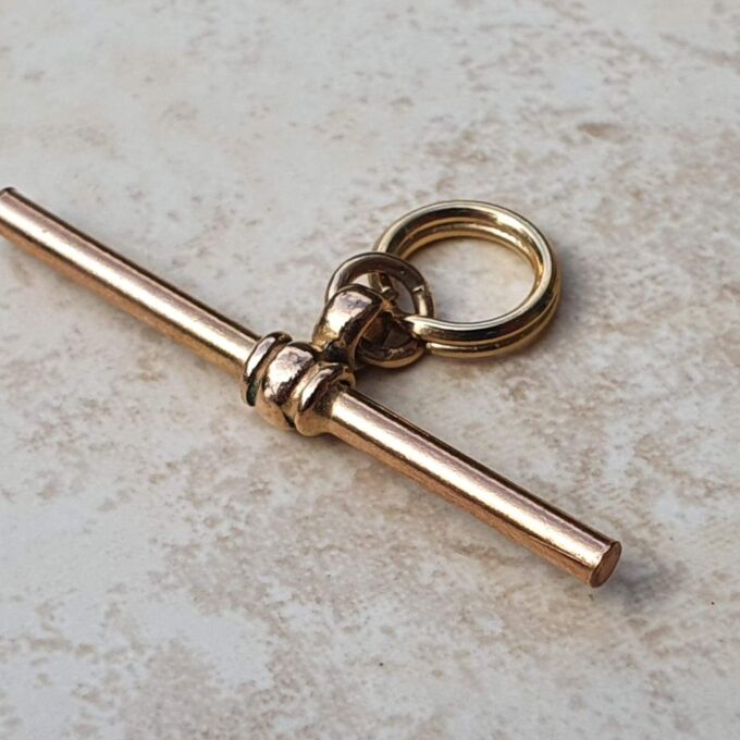 Plain T or Albert Bar in 9ct Gold