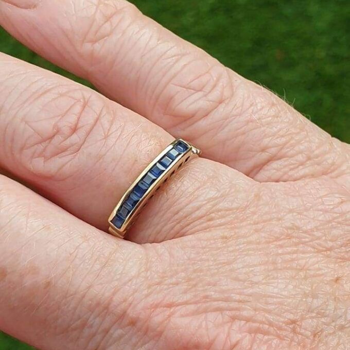 Channel Set Sapphire Ring in 9ct Gold, a UK L 1/2 or a US 6 1/4