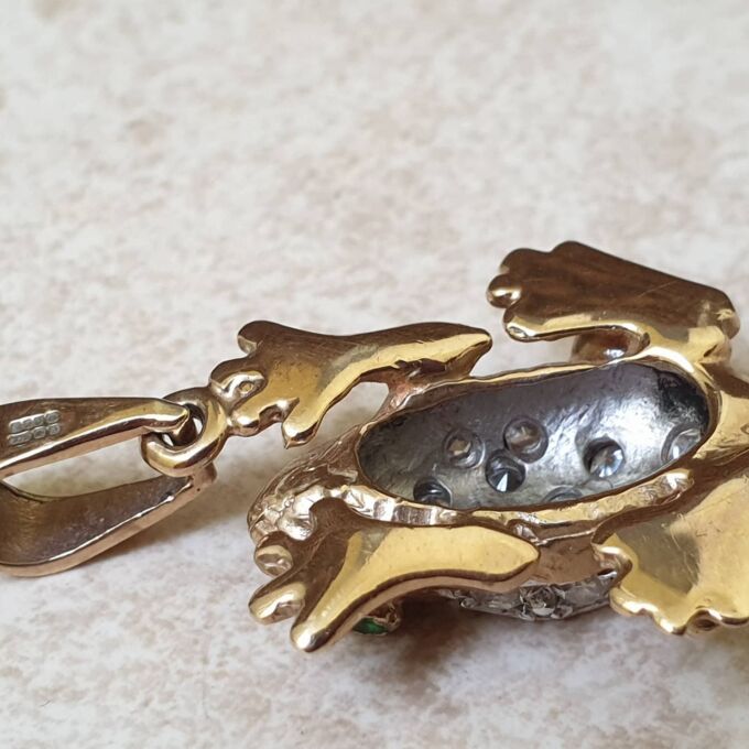 Fun Frog Pendant in 9ct Gold. - Gems Afire - Vintage Jewellery UK