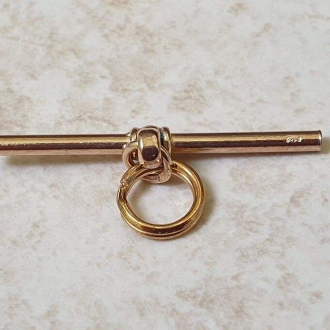 Simple T Bar Pendant in 9ct Rose Gold
