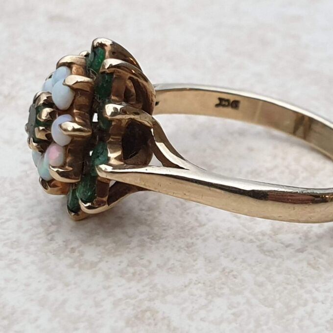 Chrysoprase and Opal Cluster Ring in 9ct Gold,  a UK P or a US 8.