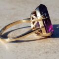 Huge Synthetic Colour Change Sapphire Ring in 9ct Gold, a UK N 1/2 or US 7 1/4.