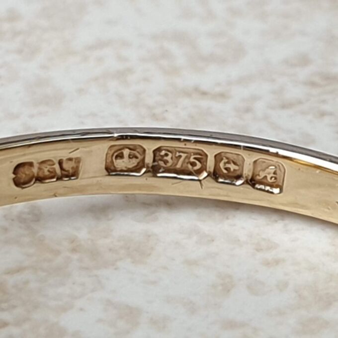 Citrine Paste Solitaire Ring in 9ct Gold,  a UK O or a US 7 1/2.