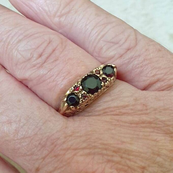 Garnet Gypsy Ring in 9ct Gold.