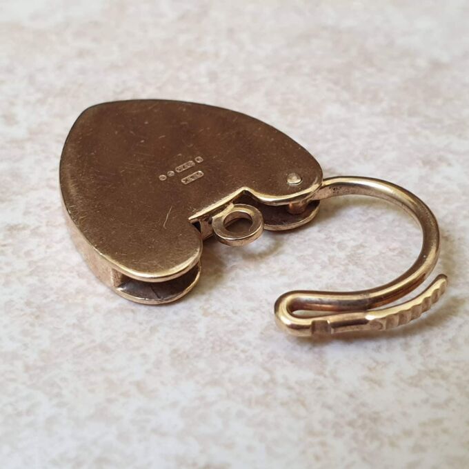 Engraved Heart Padlock in 9ct Gold