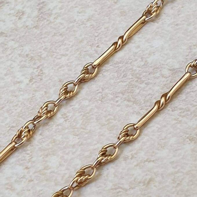Victorian 9ct Gold Paperclip Link Guard Chain