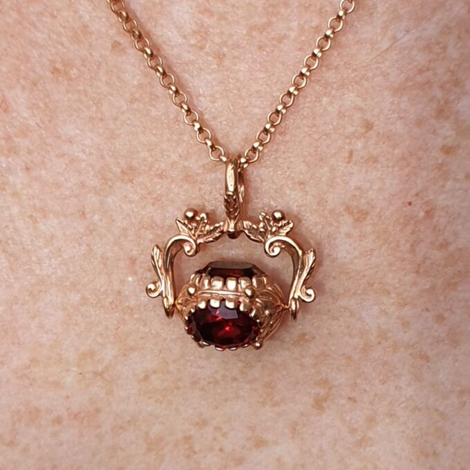 Three Colour Paste Spinning Fob in 9ct Rose Gold