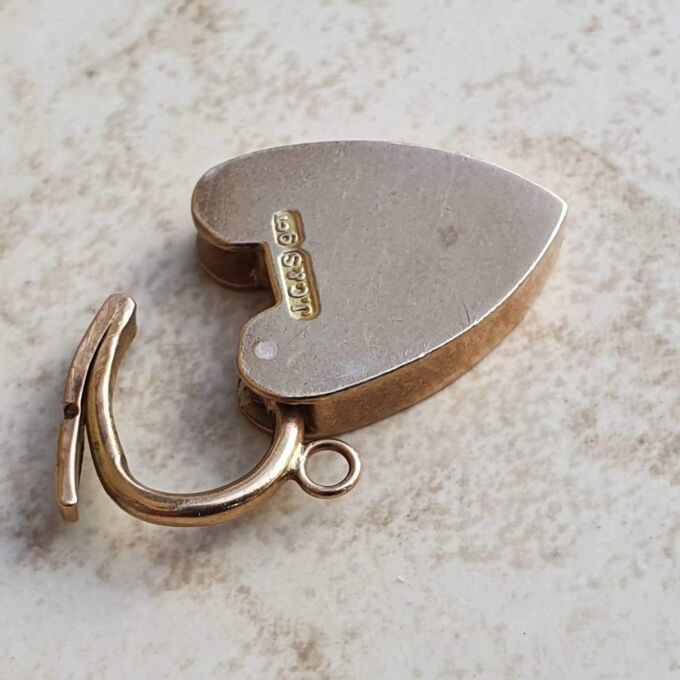 Plain Padlock in 9ct Rose Gold