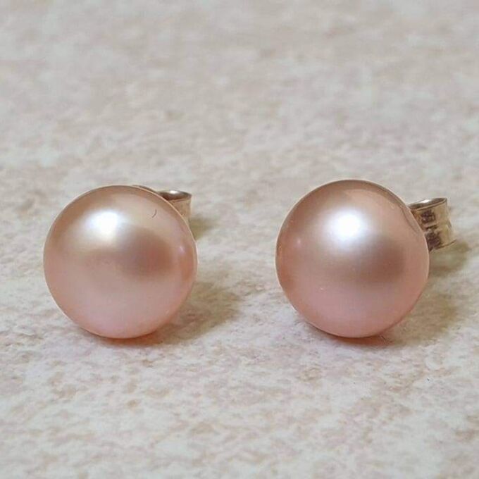 Pearl Stud Earrings in 9ct Gold, choice of three colours.
