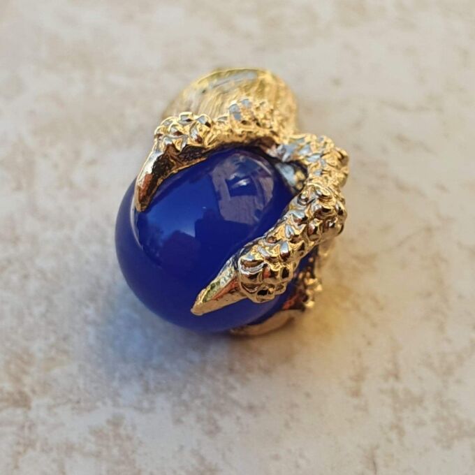 Dragon or Eagle Claw Talon Pendant in 9ct Gold