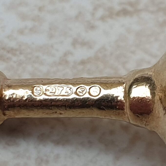 Ornate Heart Patterned Ringing Bell Pendant in 9ct Gold.