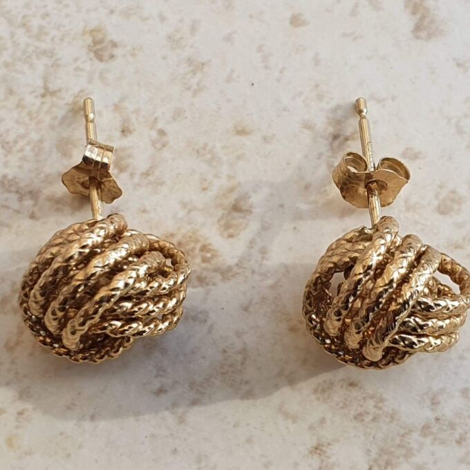 Knot Earrings in 9ct Gold