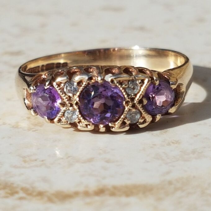 Pretty Amethyst Gypsy Ring in 9ct Gold, a UK M 1/2 or a US 6 3/4.