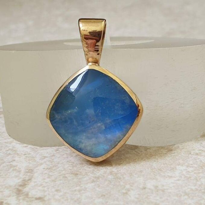 Blue Moonstone Cushion Pendant in 9ct Gold