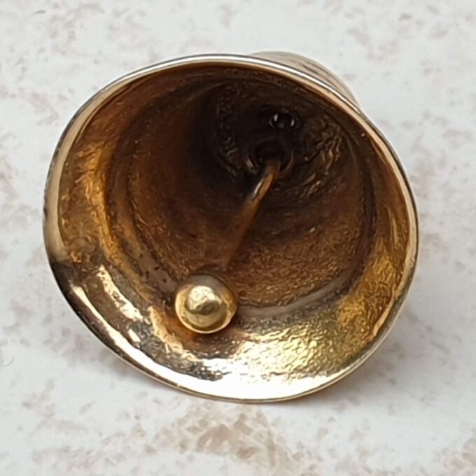 Delightful Working Bell in 9ct Gold.