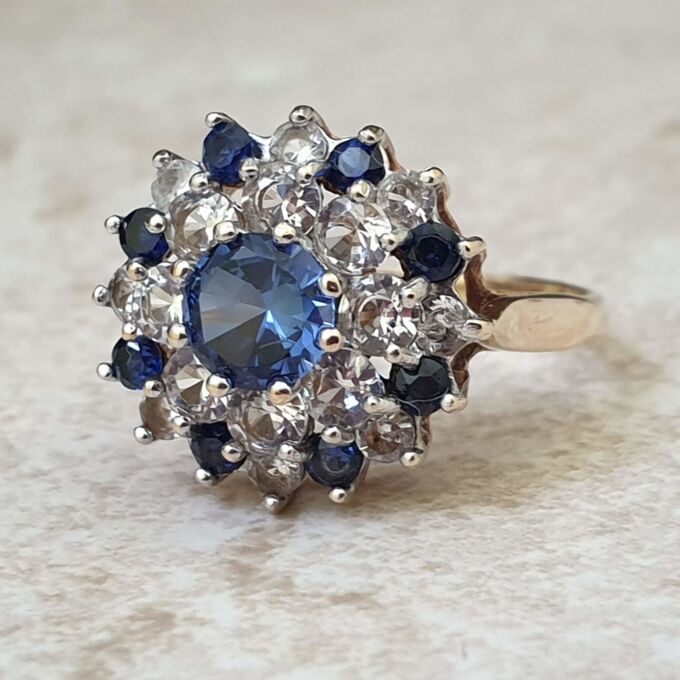 Synthetic Blue Sapphire and Spinel Ring in 9ct Gold, a UK M 1/2 or a US 6 3/4