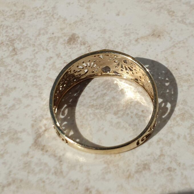 Ankh Patterned Ring in 9ct Gold, a UK P 1/2 or a US 8 1/4.