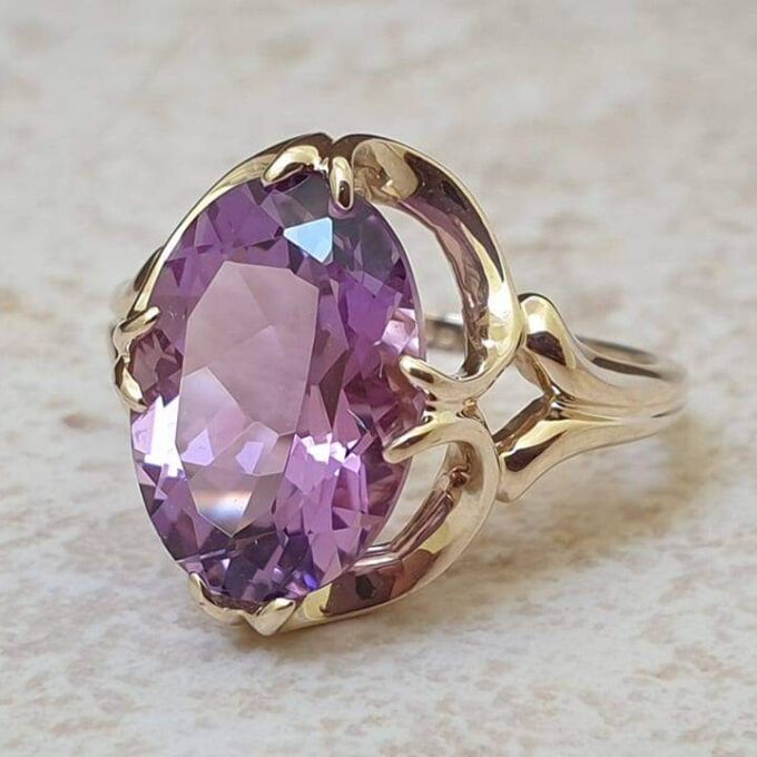 Reserved – Oval Amethyst Solitaire Ring in 9ct Gold.