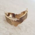 Heart Double Wishbone or Chevron Ring in 9ct Gold, a UK O or a US 7 1/4.