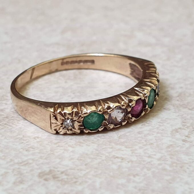 DEAREST Acrostic Ring in 9ct Gold, a UK M 1/2 or a US 6 3/4