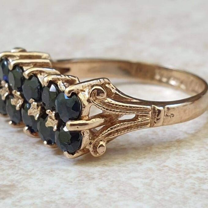 Double Row Sapphire Ring in 9ct Gold, a UK J or a US 5