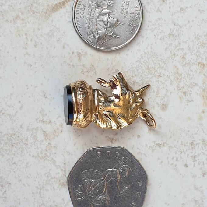 Unicorn Pendant Fob with Onyx Base in 9ct Gold