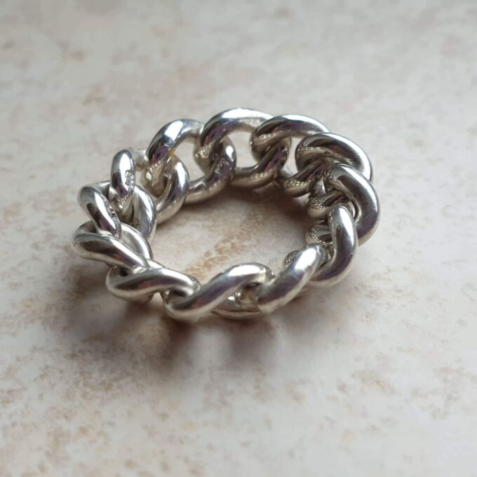 Antique Silver Curb Chain Link Ring, a UK N 1/2 or a US 7 1/4