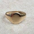 Classic Vintage Signet Ring in 9ct Gold, a UK L or a US 6