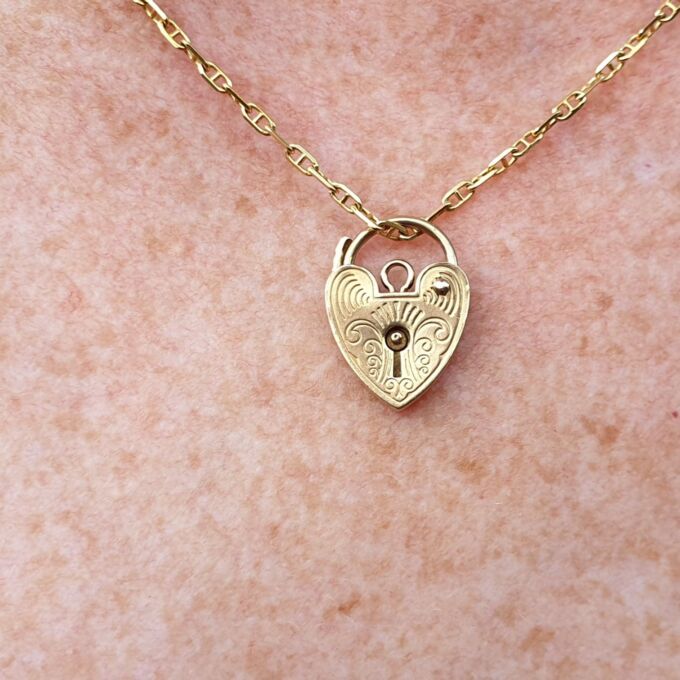 Small Engraved Heart Padlock in 9ct Gold